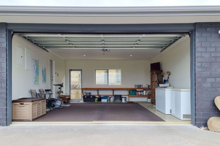 Photo of property in 2886 Long Bay Road, Wyuna Bay, Coromandel, 3581