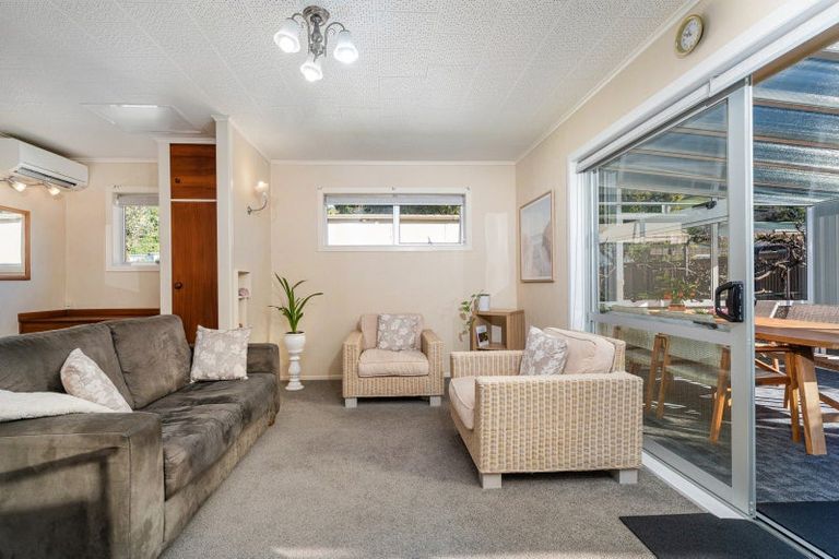 Photo of property in 3 Kawakawa Road, Whitianga, 3510