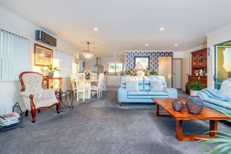 Photo of property in 2 Rurima Rise, Coastlands, Whakatane, 3120