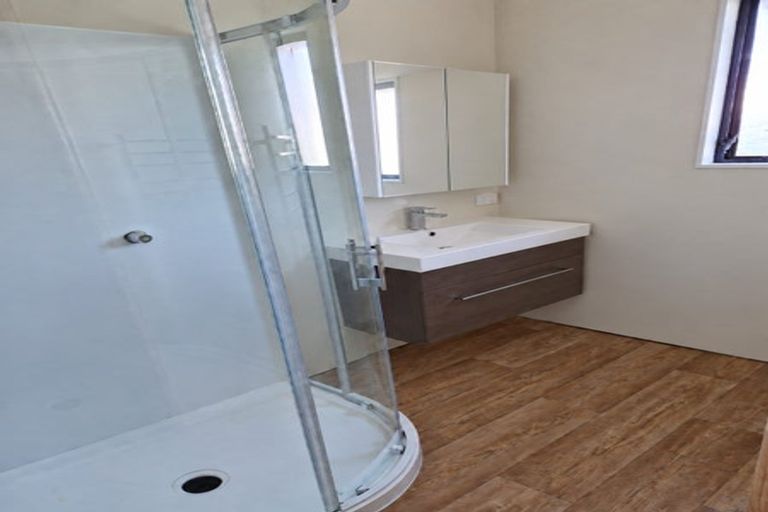Photo of property in 42b Hall Avenue, Mangere, Auckland, 2022