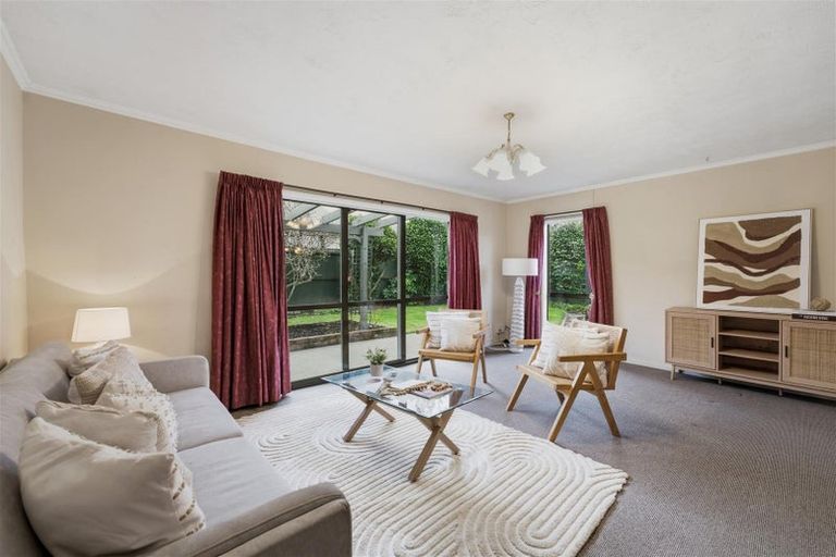 Photo of property in 2/15 Tulloch Place, Papanui, Christchurch, 8052