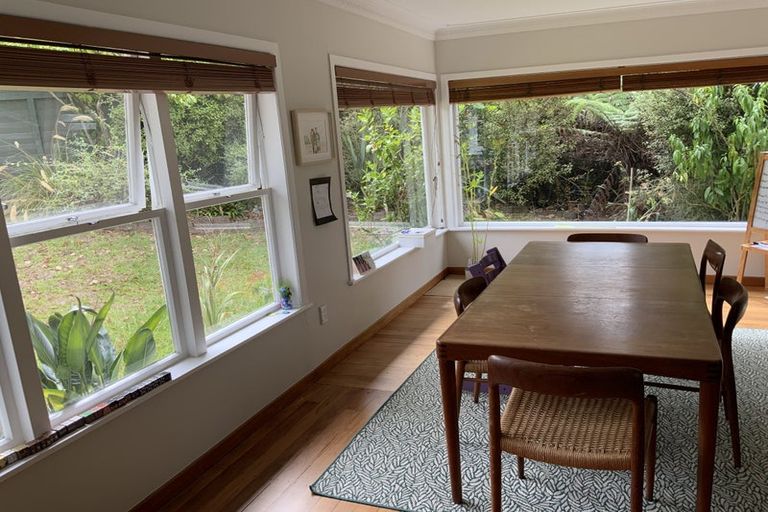 Photo of property in 37 Tanglewood Place, Cockle Bay, Auckland, 2014