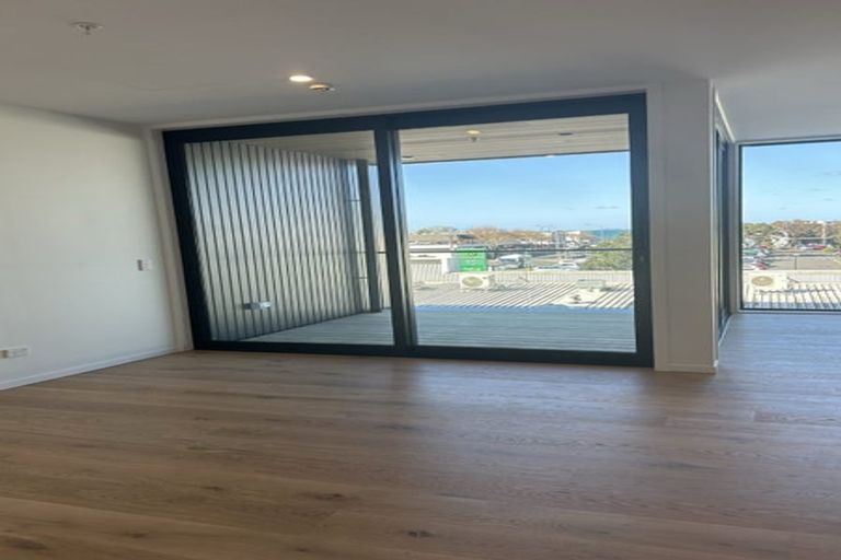 Photo of property in 211/32 Anzac Road, Browns Bay, Auckland, 0630