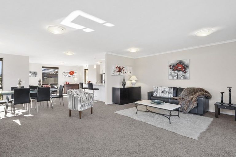 Photo of property in 11 Copperfield Close, Mosgiel, 9024