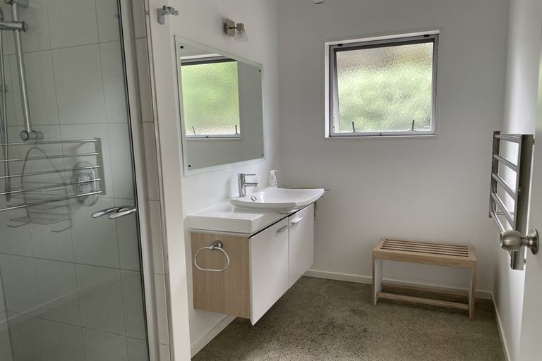 Photo of property in 8 Papaka Road, Ngunguru, Whangarei, 0173