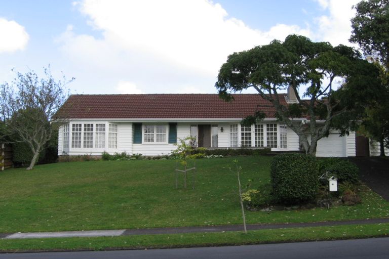 Photo of property in 13 Meadway, Sunnyhills, Auckland, 2010