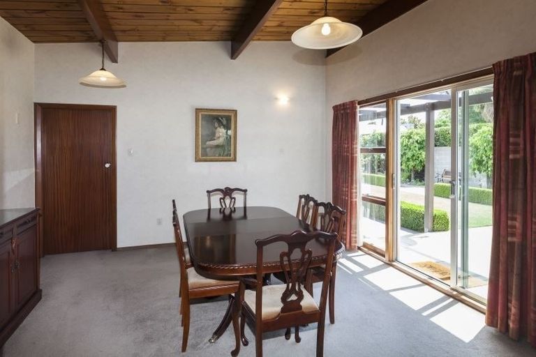 Photo of property in 4 Saint Winifreds Place, Bryndwr, Christchurch, 8052