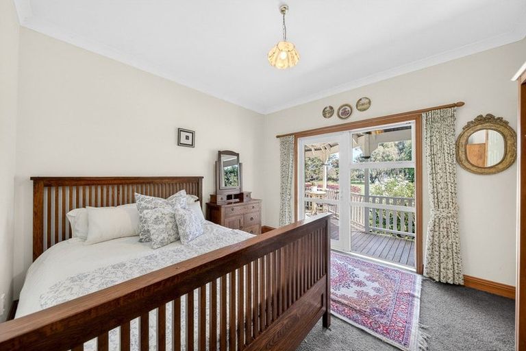 Photo of property in 41 Oxford Street, Martinborough, 5711