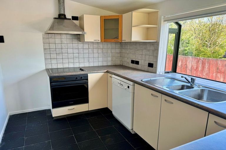 Photo of property in 42 Wedgwood Avenue, Mangere East, Auckland, 2024