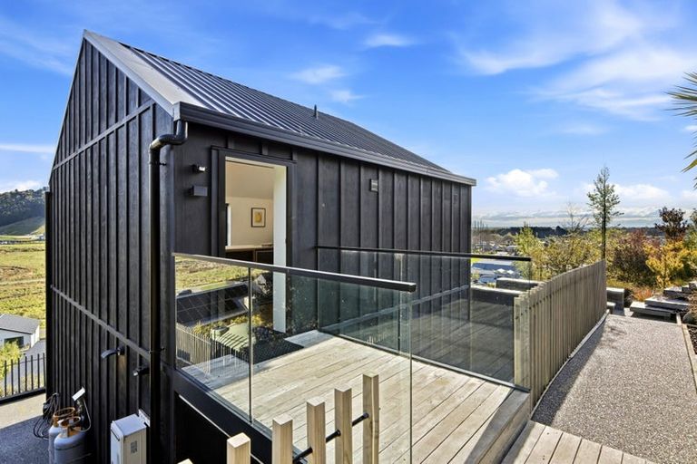 Photo of property in 5 Jahan Lane, Cashmere, Christchurch, 8022