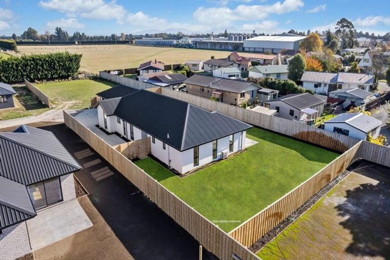 Photo of property in 58d Ashbury Drive, Tinwald, 7774