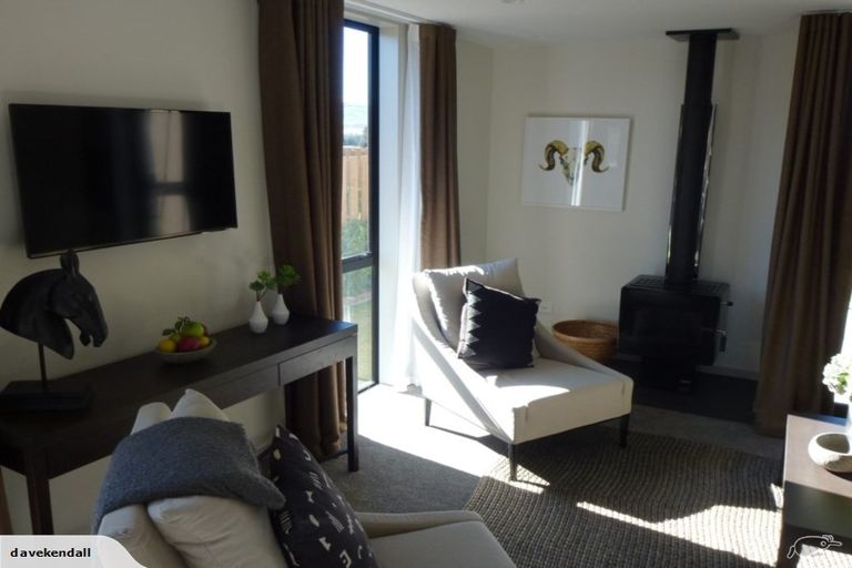 Photo of property in 52 Mount Linton Avenue, Wanaka, 9305