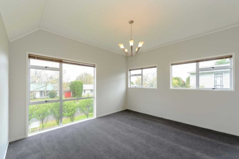 Photo of property in 34 Morrow Avenue, St Andrews, Hamilton, 3200