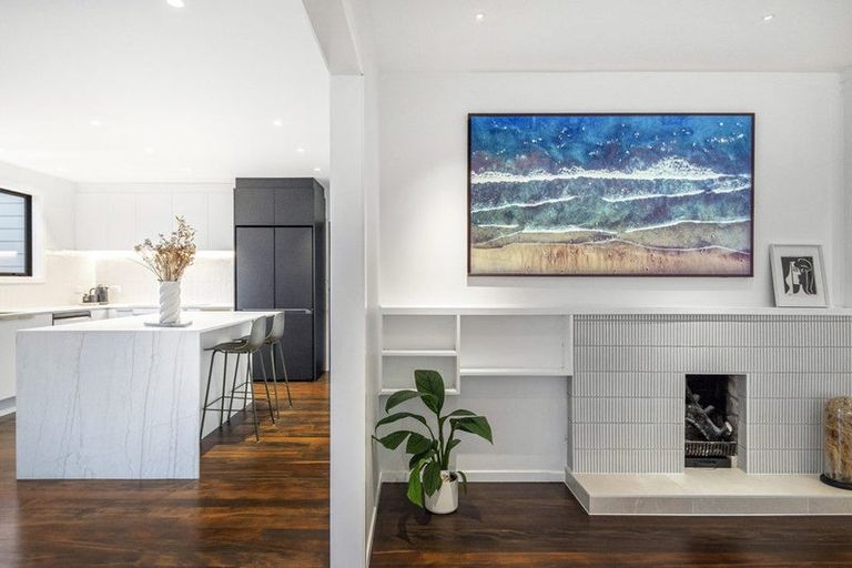 Photo of property in 48 Sylvia Road, Hillcrest, Auckland, 0627