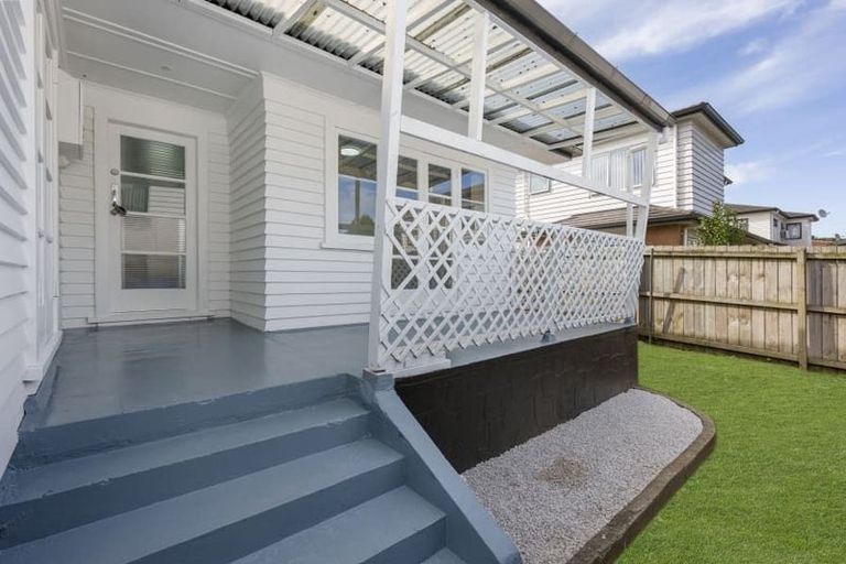 Photo of property in 18b Calvert Avenue, Mangere East, Auckland, 2024