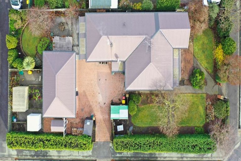 Photo of property in 37 Thomson Street, Tinwald, Ashburton, 7700