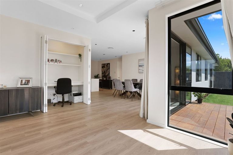 Photo of property in 35 Whitburn Avenue, Halswell, Christchurch, 8025