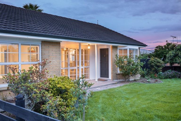 Photo of property in 82 Shakespeare Street, Leamington, Cambridge, 3432