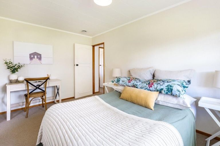 Photo of property in 11 Battersea Place, Richmond Heights, Taupo, 3330