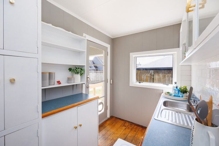 Photo of property in 421 Ruahine Street, Terrace End, Palmerston North, 4410