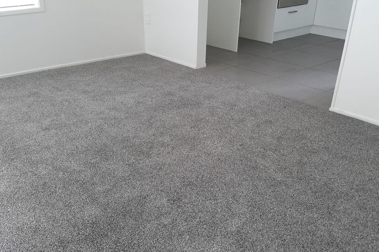 Photo of property in 10/126 Lynwood Road, New Lynn, Auckland, 0600