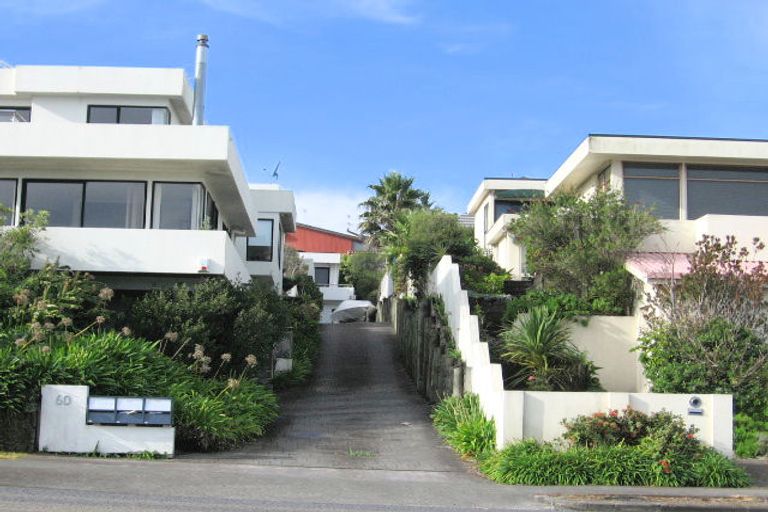 Photo of property in 2/60 The Parade, Bucklands Beach, Auckland, 2012