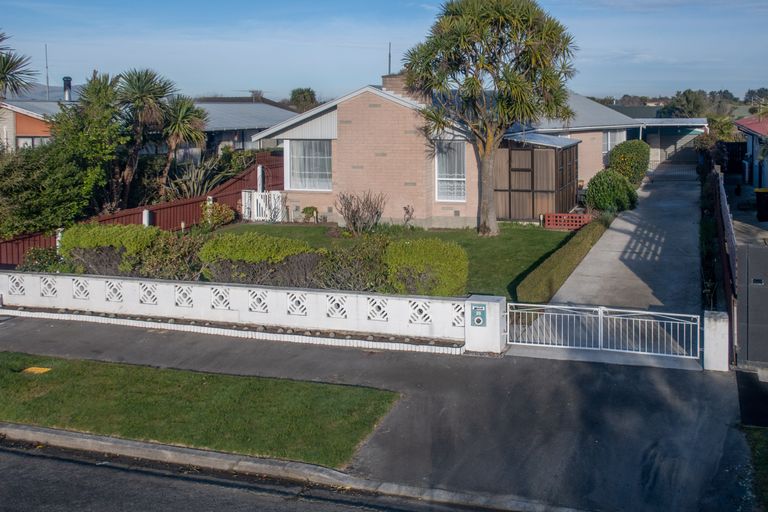 Photo of property in 23 Monowai Crescent, North New Brighton, Christchurch, 8083