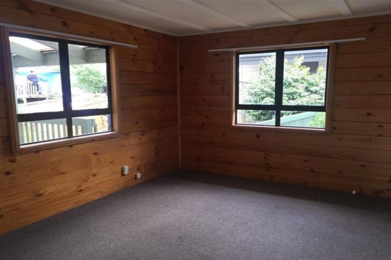 Photo of property in 71 Glenview Road, Glen Eden, Auckland, 0602