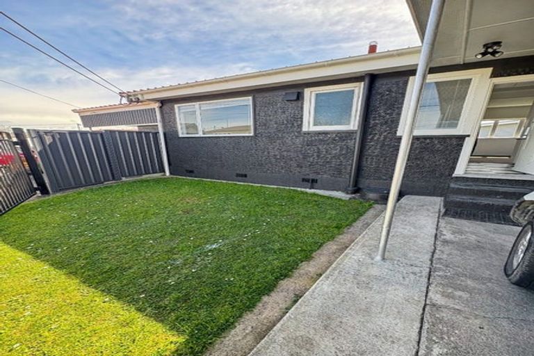 Photo of property in 7a-b Jull Crescent, Waipukurau, 4200