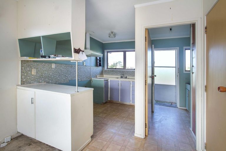 Photo of property in 5/38 Kirrie Avenue, Te Atatu South, Auckland, 0610