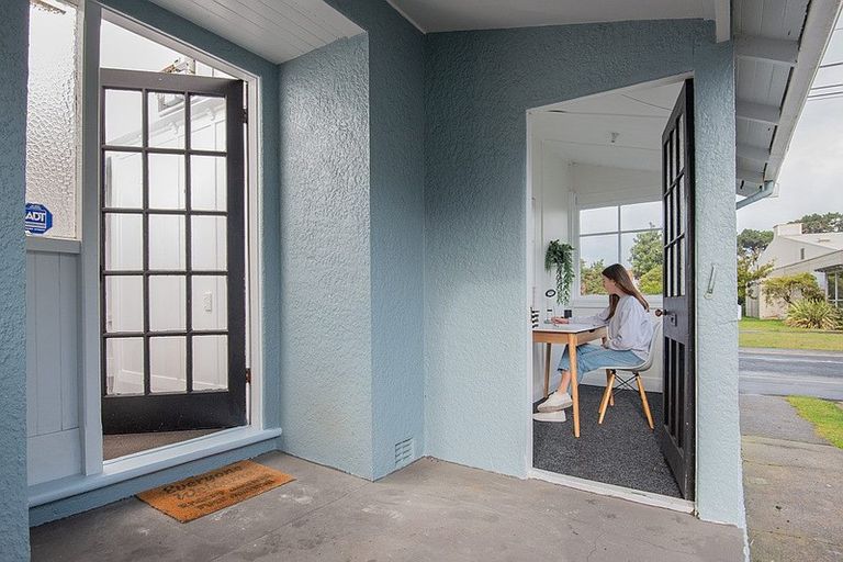 Photo of property in 39 Tahuna Road, Tainui, Dunedin, 9013