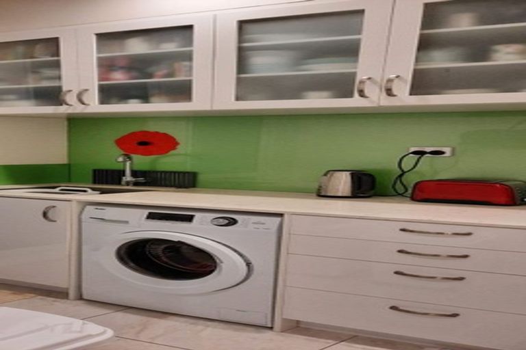 Photo of property in 16 Orchard Terrace, Riverhead, 0820