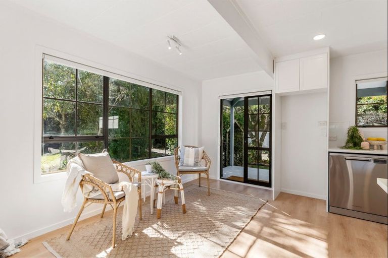 Photo of property in 77 Dawson Road, Snells Beach, Warkworth, 0982
