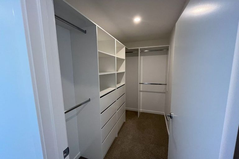 Photo of property in 25 Kenehi Road, Karaka, 2124