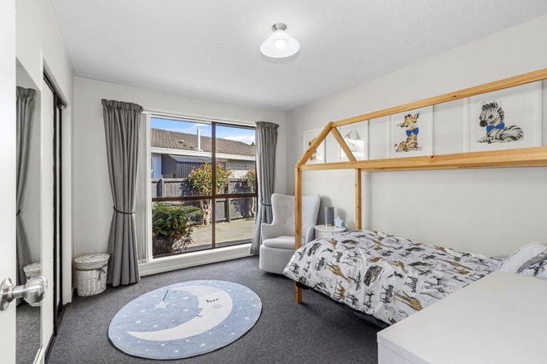 Photo of property in 22 Cicada Place, Hei Hei, Christchurch, 8042