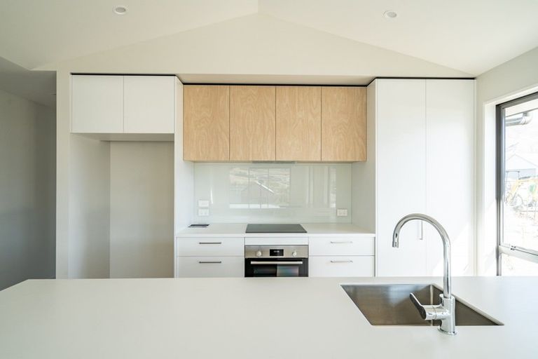 Photo of property in 75 Farrant Drive, Wanaka, 9305