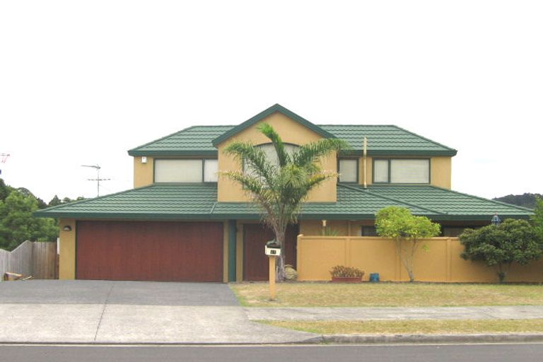 Photo of property in 17 Stephanie Close, Glenfield, Auckland, 0629