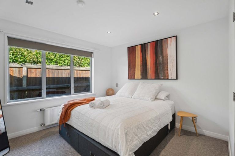 Photo of property in 5 Crawford Place, Lake Hayes, Queenstown, 9304