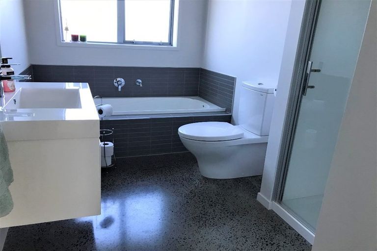 Photo of property in 38 Cyrus Street, Whalers Gate, New Plymouth, 4310