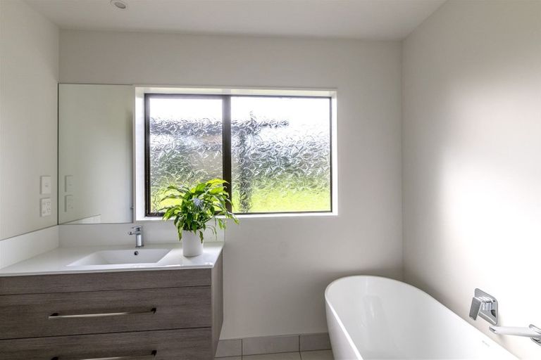 Photo of property in 46 Gordon Place, Levin, 5510