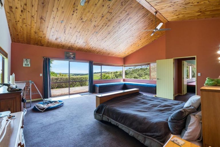 Photo of property in 187 Valley Road, Waimauku, 0881