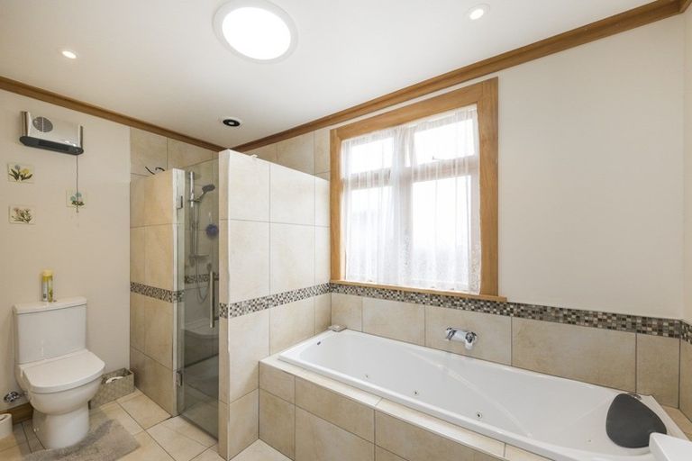 Photo of property in 18 Alan Street, Palmerston North, 4414