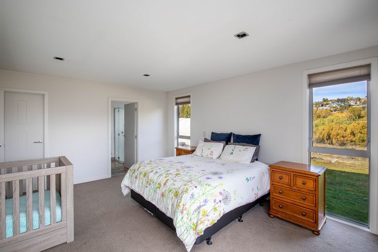 Photo of property in 7 Walnut Grove, Alexandra, 9320