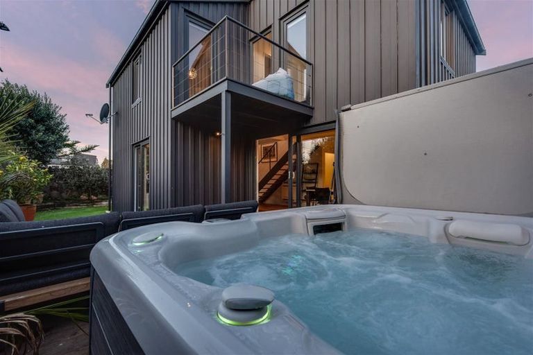 Photo of property in 3/24 Marriner Street, Sumner, Christchurch, 8081