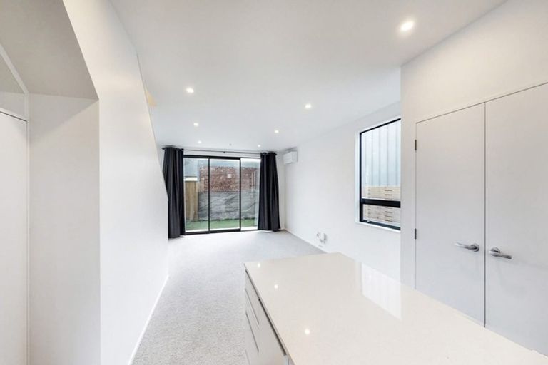 Photo of property in 4/3 Mamari Street, Rongotai, Wellington, 6022