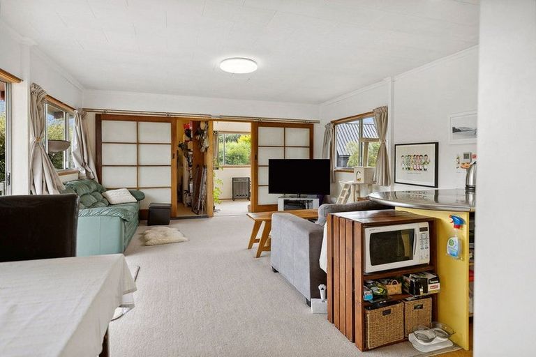 Photo of property in 5 Rimu Lane, Wanaka, 9305