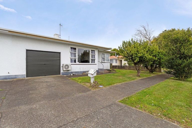 Photo of property in 1b Glen Place, Awapuni, Palmerston North, 4412