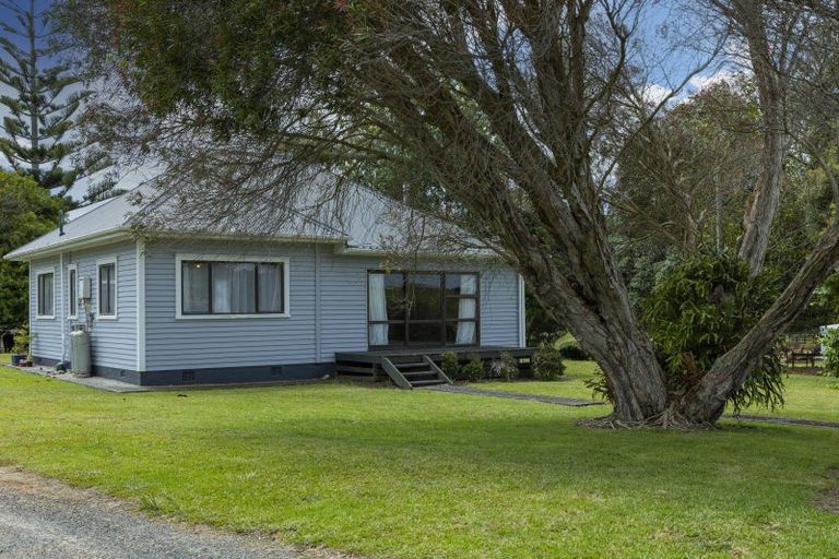 Photo of property in 2448 Far North Road, Waiharara, Kaitaia, 0484