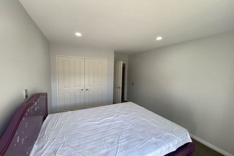 Photo of property in 5 Gretna Green, Browns Bay, Auckland, 0630