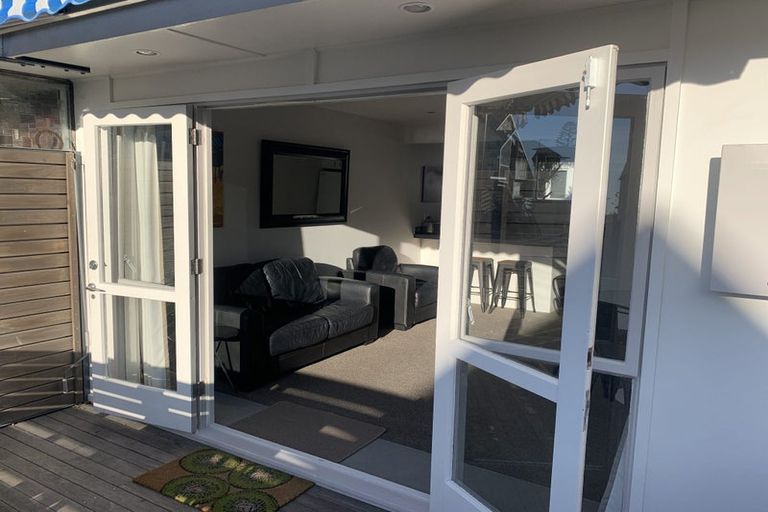 Photo of property in 2/15 Marriner Street, Sumner, Christchurch, 8081